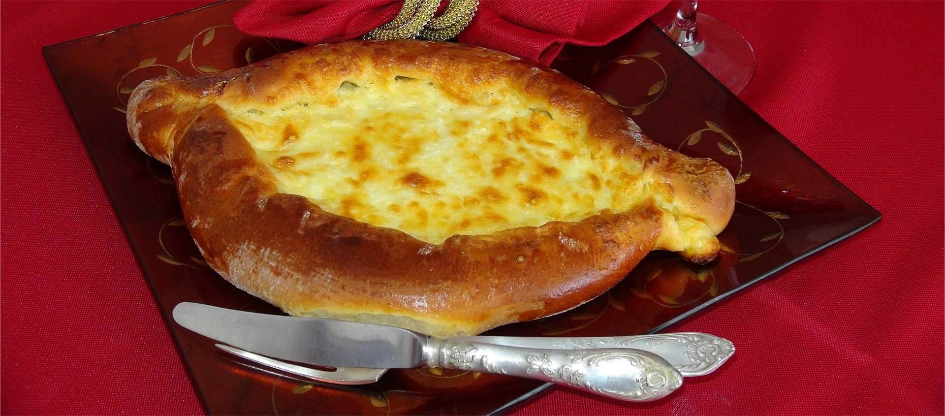 Khachapuri