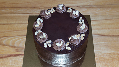 Torte Snickers bestellen